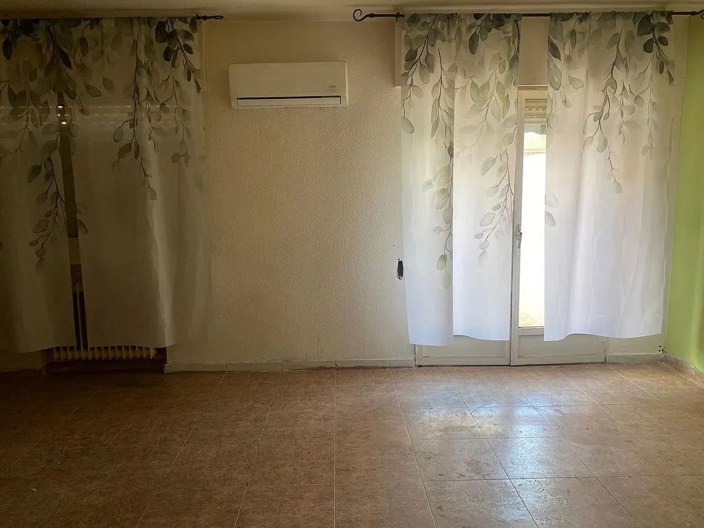 other_room