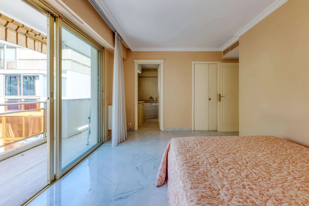 Chambres - Appartement Luxe avec Terrasses Panoramiques à Cannes