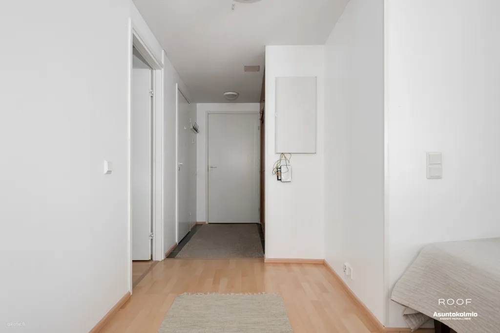 Magamistoad - Top-Floor Apartment with Glazed Balcony in Oulu