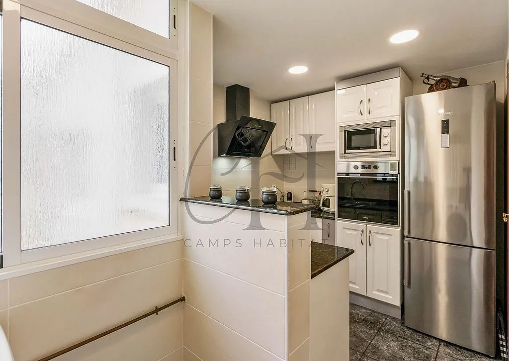 Kitchen - Apartment with Sea View in Roses, Castellbell