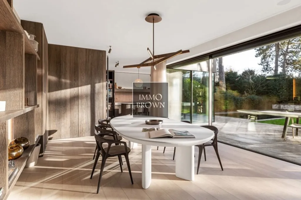 Dining Room - Villa with Pool in Knokke Zoute