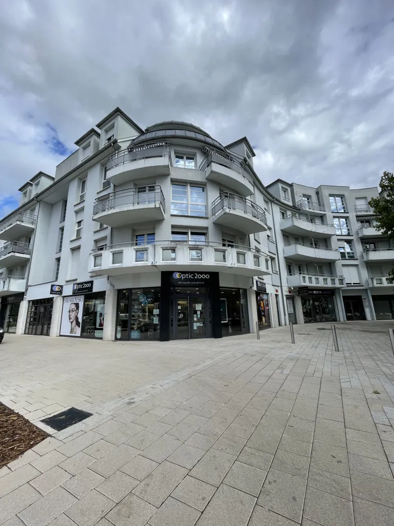 Extérieur - Appartement 4/5 Pièces avec Balcon et Terrasse à Lingolsheim