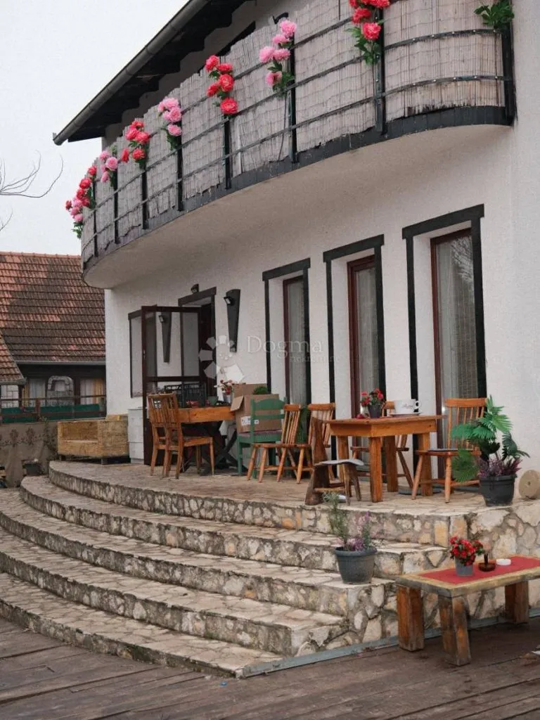 Terrasse - Business Complex with Pool in Borovo