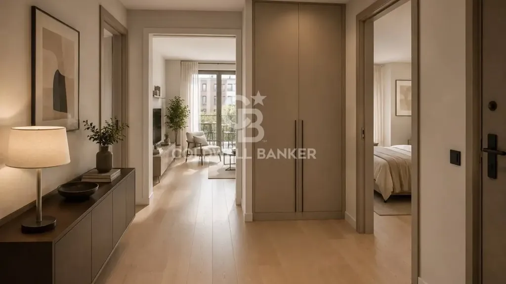 Entrée - Rearranged Apartment with Balcony in Milan