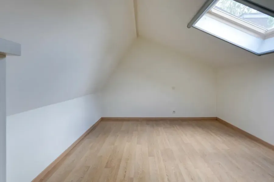 Pièces - Ensemble Mixte Résidentiel et Professionnel à Pecq