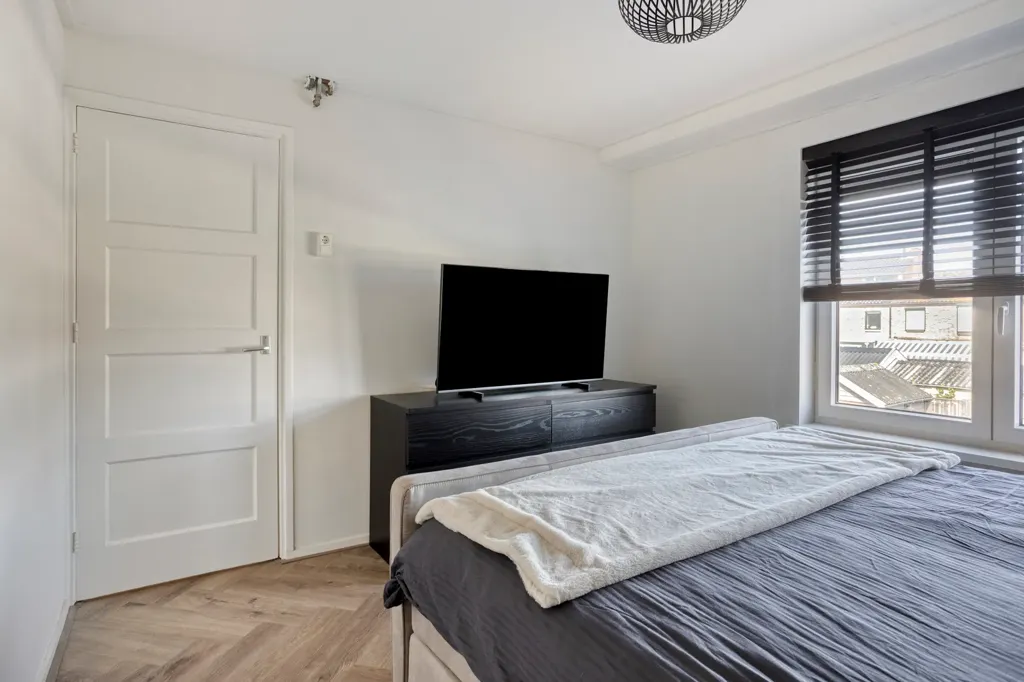 Bedrooms - Modernised House with Garden in Pernis, Rotterdam