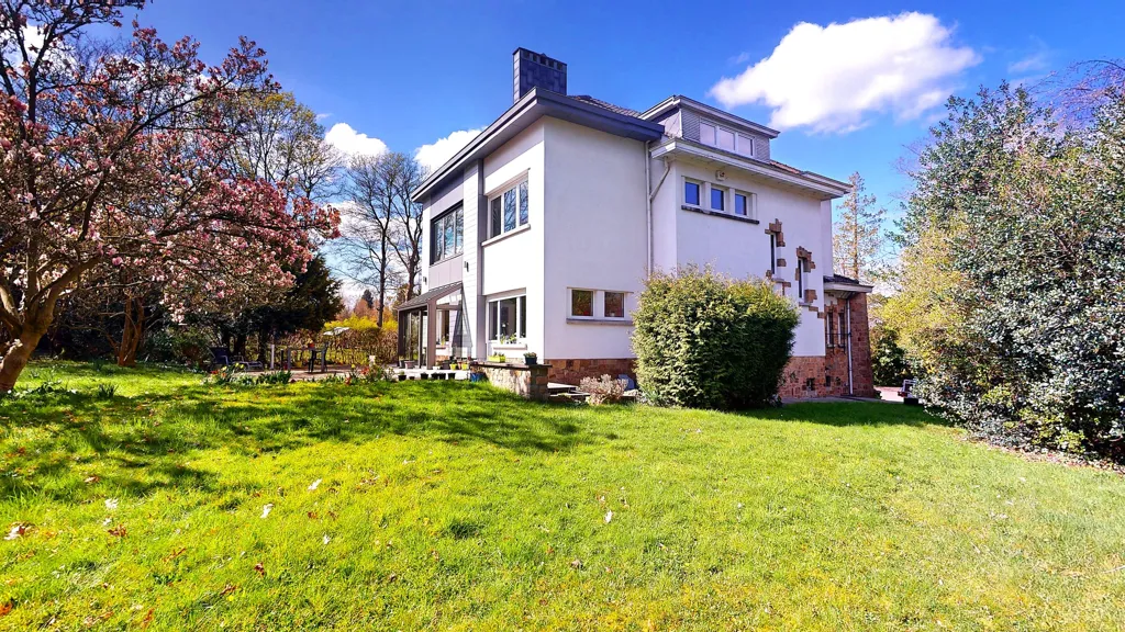 Aed - Villa with Garden and Terrace in Heusy