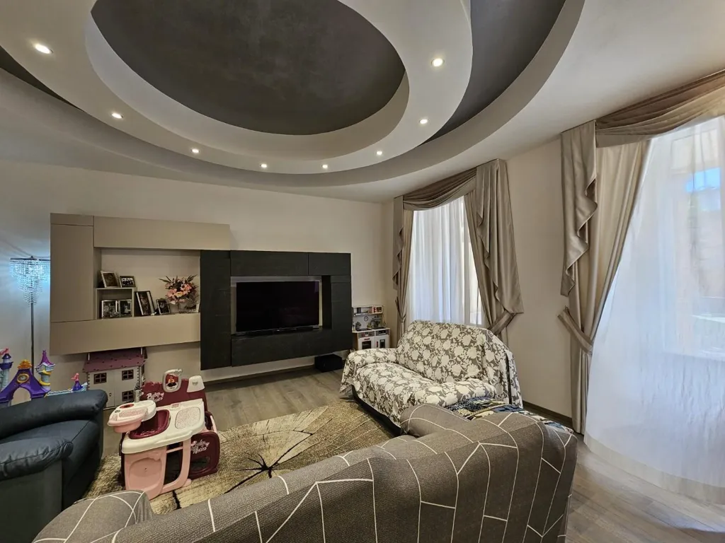 Elutuba - Apartment with Private Courtyard in Siena