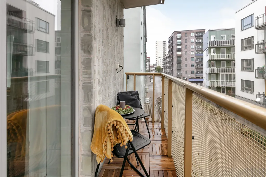 Balcone - Corner Flat with Balcony in Göteborg