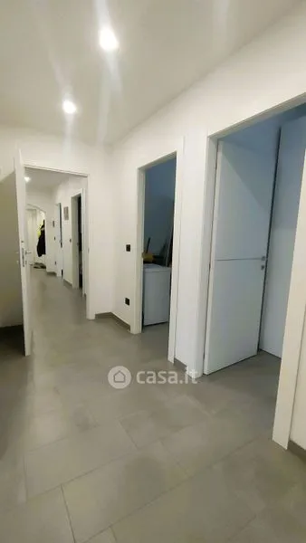 Hallway - Renovated Villa with Garden in Orsogna