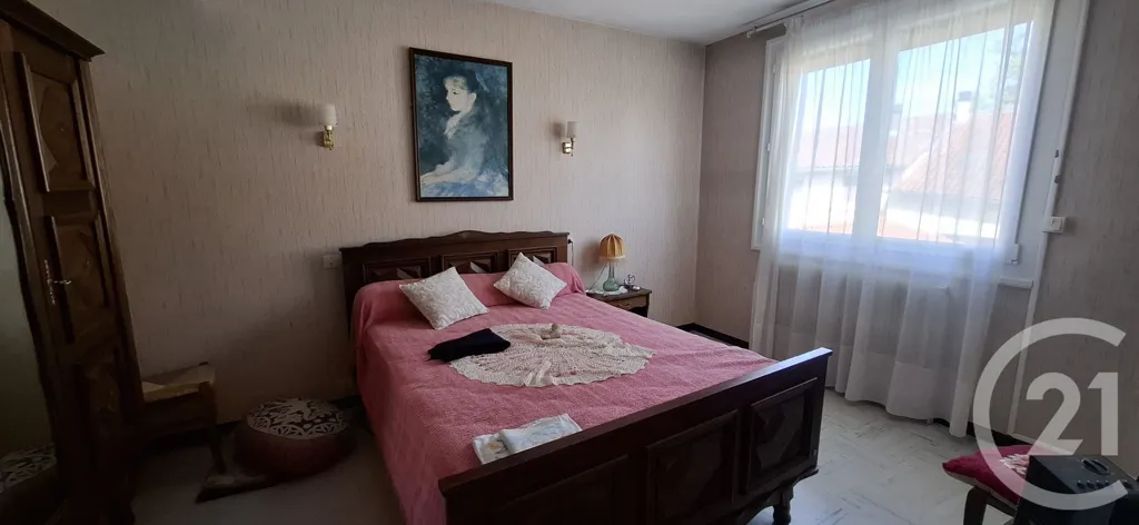Magamistoad - 4-Bedroom House in Montans