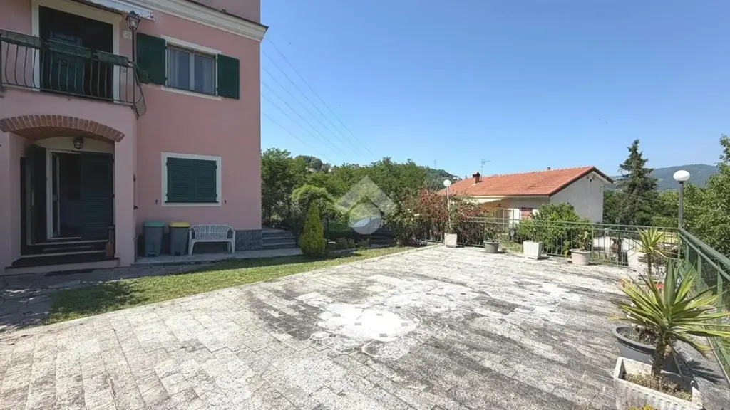 Terrasse - Villa with Terrace and Garden in Serra Riccò