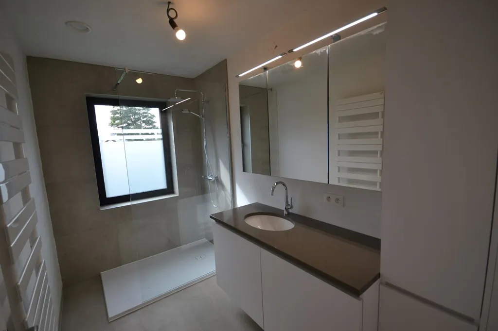 Badezimmer - Newly Built Villa with Terrace in Sint-Idesbald