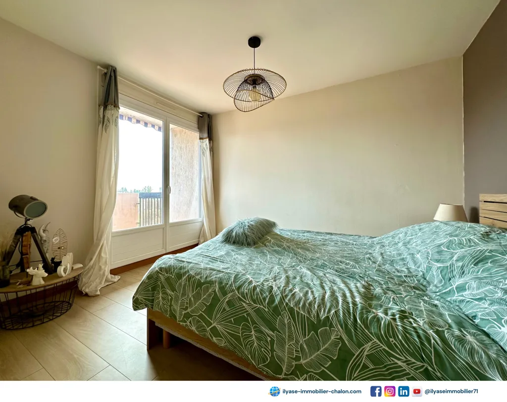 Bedrooms - Bright T4 Apartment with Balcony in Chalon-sur-Saône