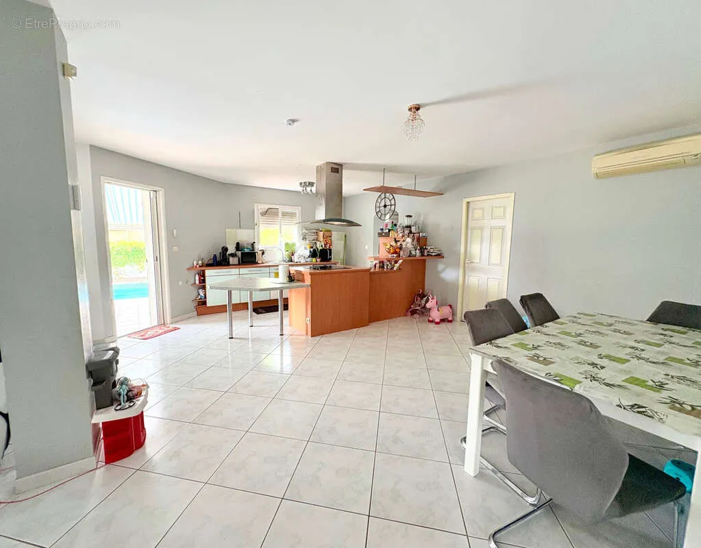 Söögituba - Spacious Villa with Pool in Pérols