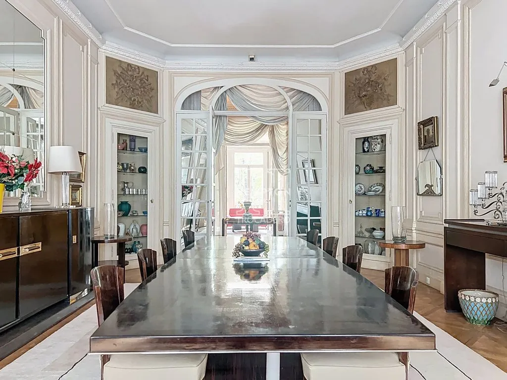 Salle à manger - Appartement Luxueux de 10 Pièces à La Muette, Paris