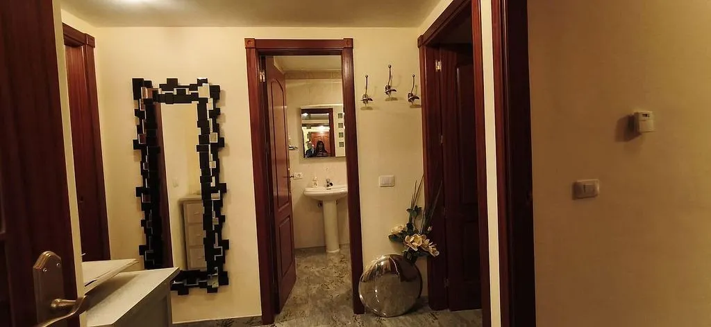 Esik - Apartment with Garage in Santa Cruz Centre