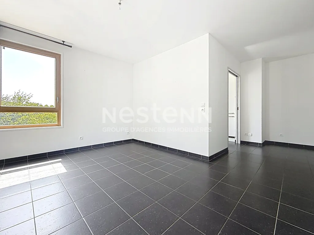 Stanze - 4-Piece Flat with Loggia in Villaroy, Guyancourt