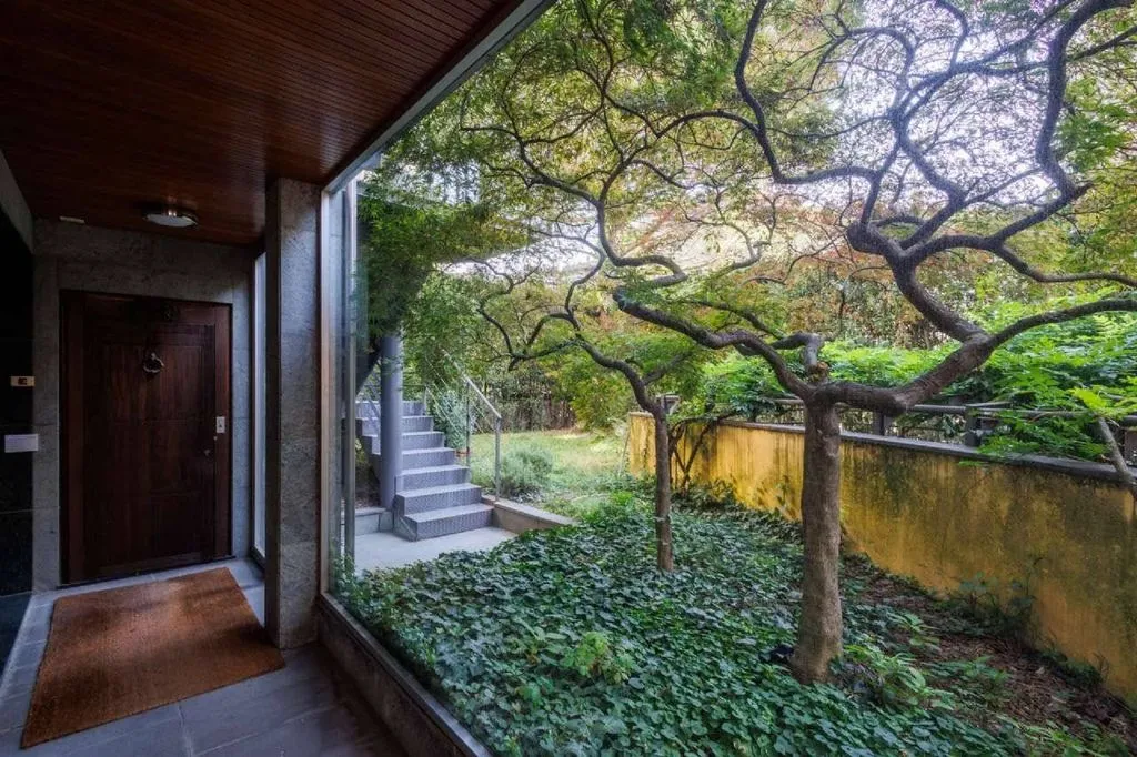 Aed - Luxury House with Garden in Sondrio