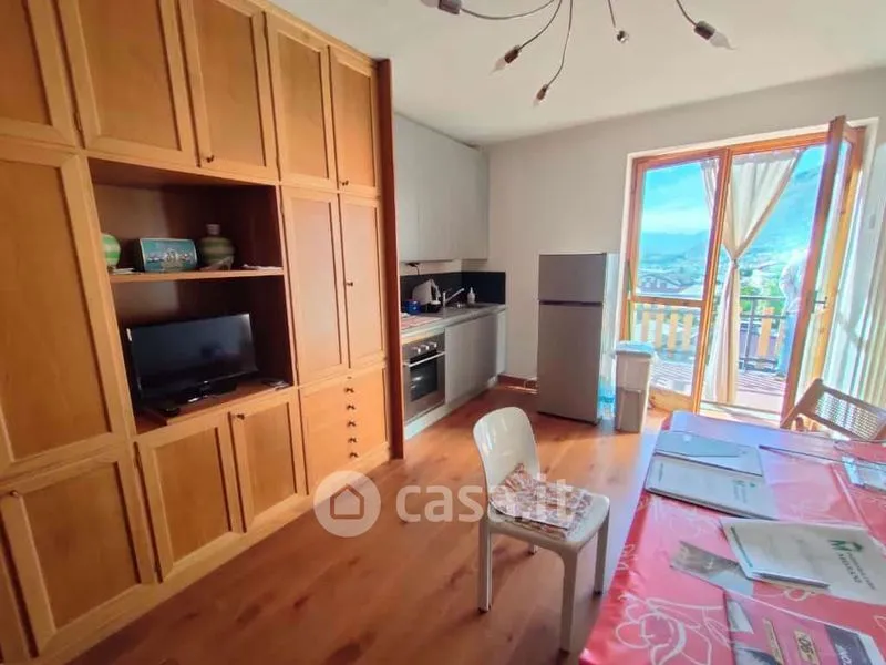 Sala da pranzo - Trilocale with Panoramic Terrace in Saint-Vincent