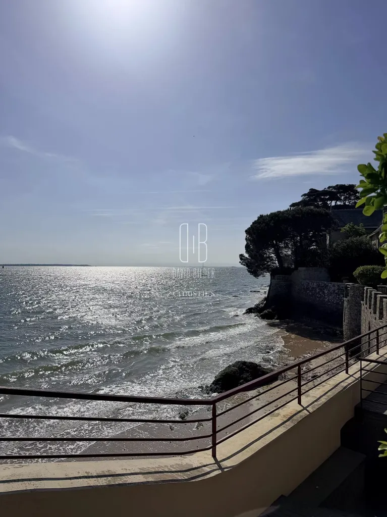 Terrasse - Mansion Face à la Mer avec Jardin à Le Pouldu