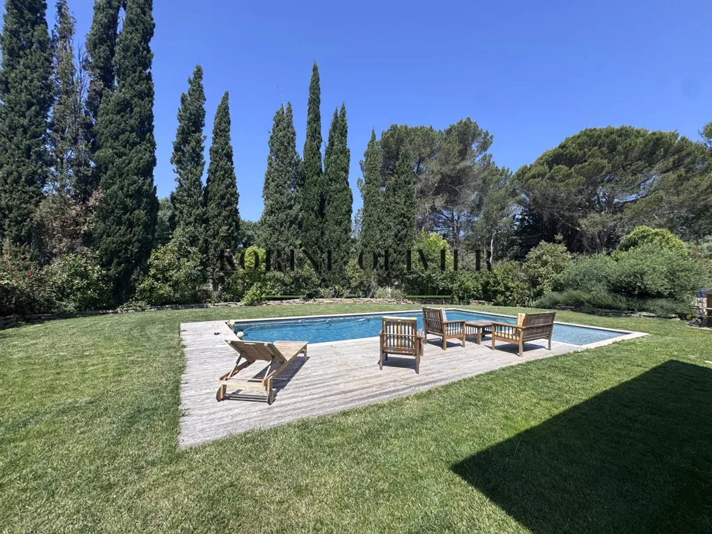 Piscine - Villa Meublée avec Piscine à Ventabren