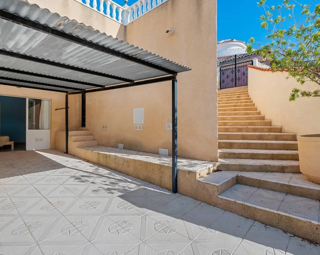 Aed - Seven-Bedroom Villa with Pool in Ciudad Quesada