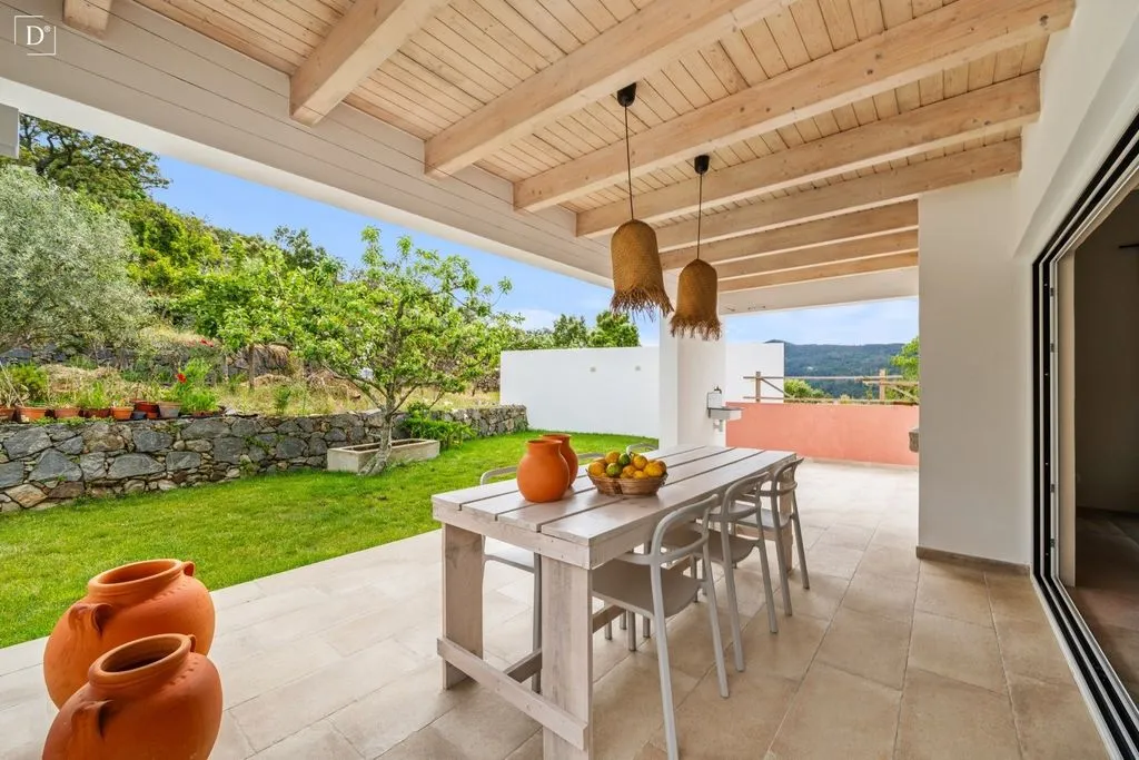 Terrass - Luxury Villa with Mountain Views in Monchique