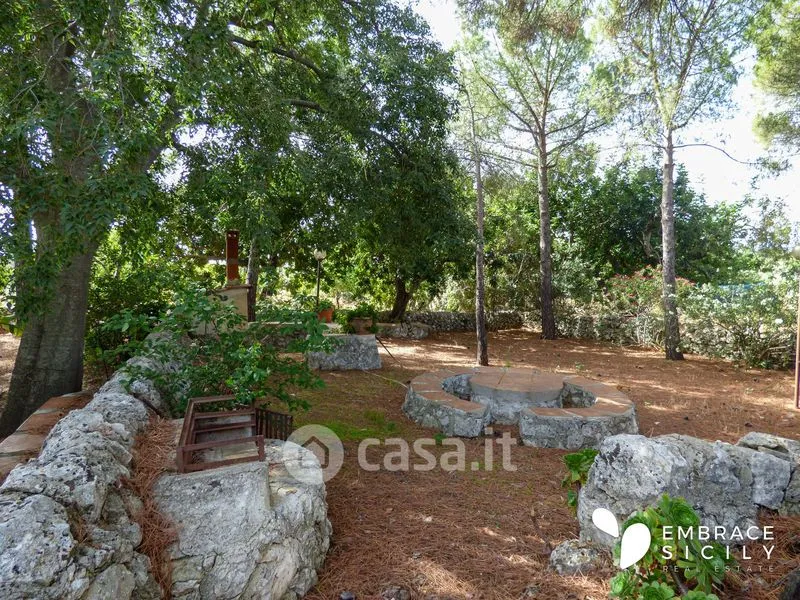 Jardin - Noble Villa with Panoramic Terrace in Palazzolo Acreide