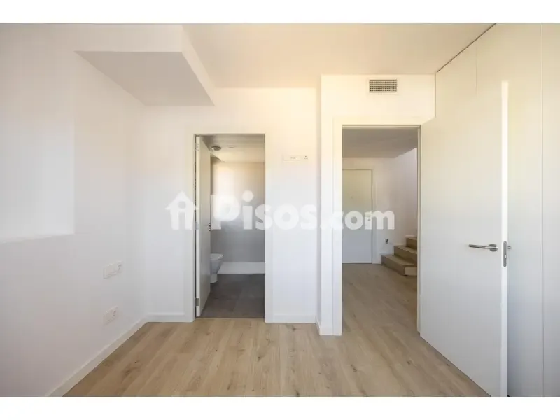 Esik - New Duplex with Pool in Tiana