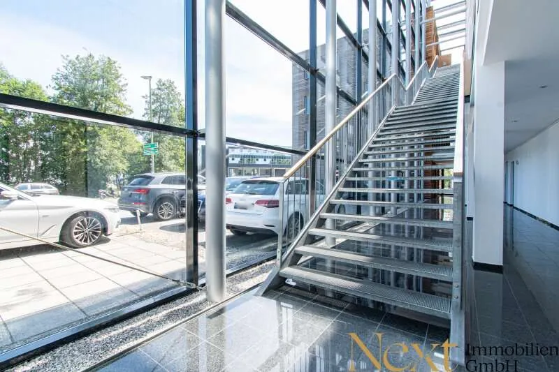 Pièces - Office Space with Parking in WDZ 2, Wels