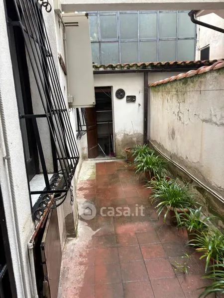 Jardin - Office Space in Central Cosenza
