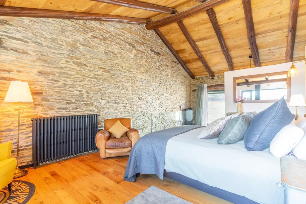 Chambres - Restored Chalet with River Walk Access in Lugo