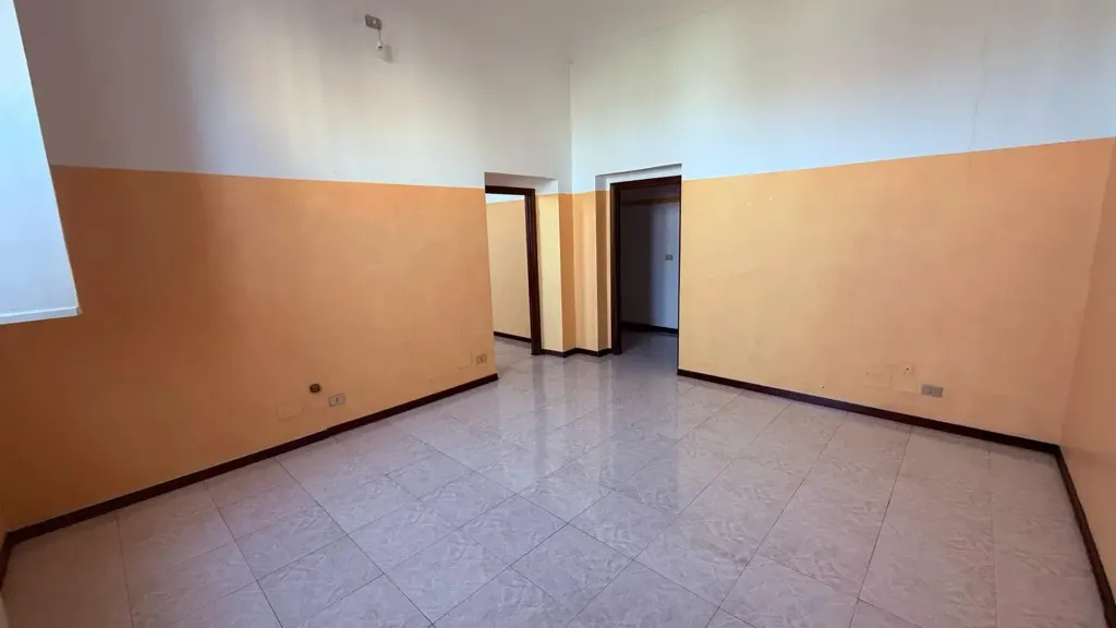 Pièces - Spacious Apartment with Private Garden in Casale Monferrato