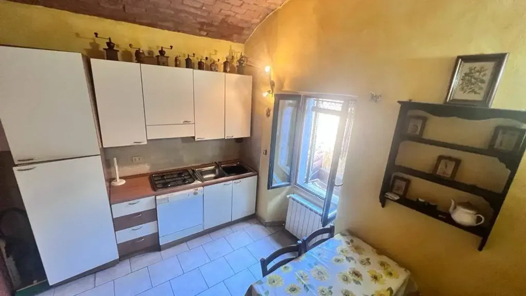 1-room apartment in IT