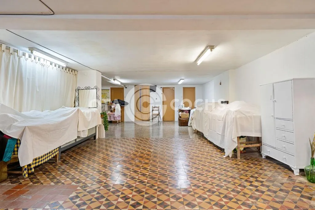 Esik - Luxury Apartment Complex in Reus Centre