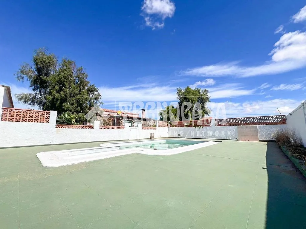 pool_area