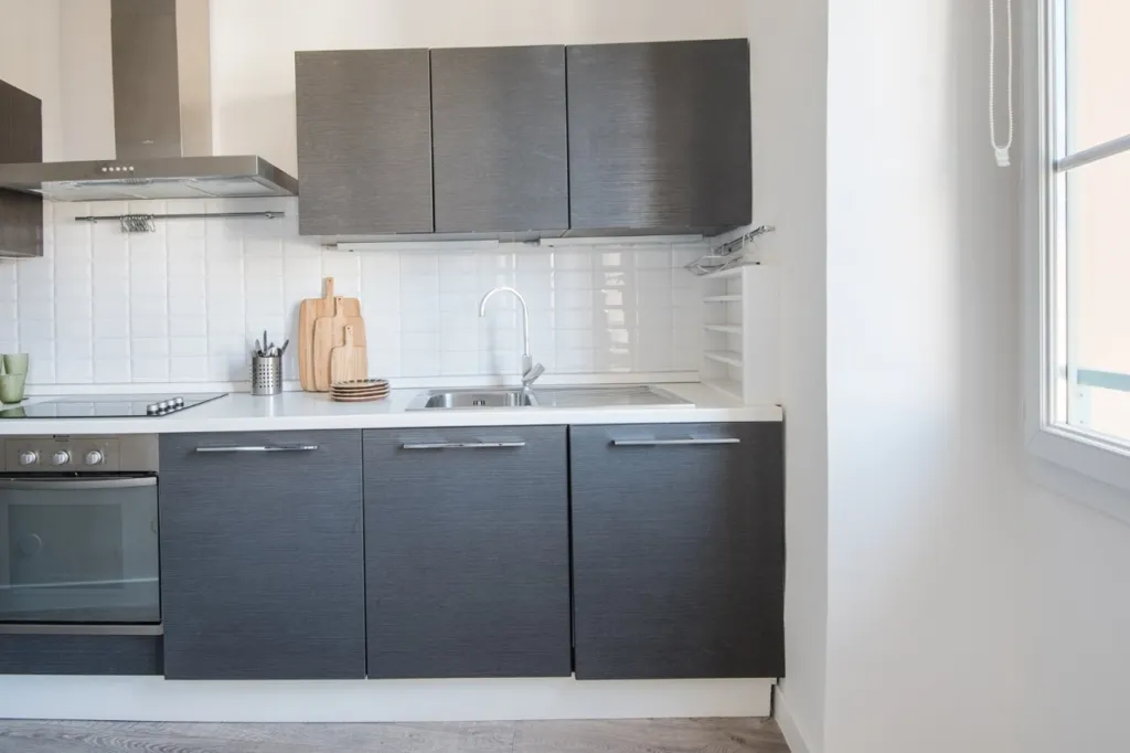 Cucina - Apartment with Balcony in Nice Carré d'Or
