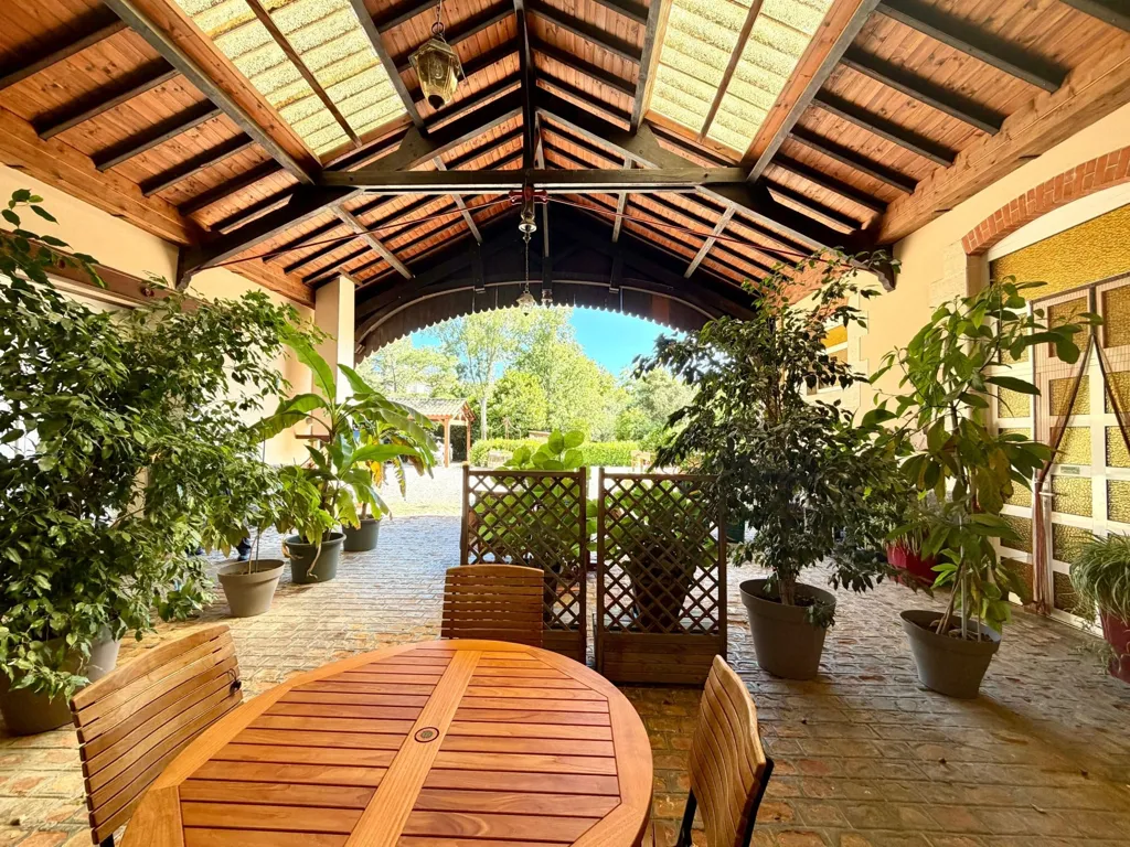 Terrasse - Propriété de Château avec Tour à Agde
