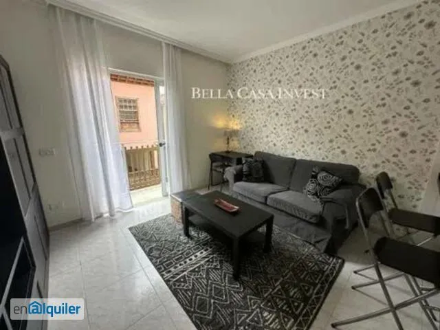Elutuba - Modern Apartment with Balcony in Martínez District