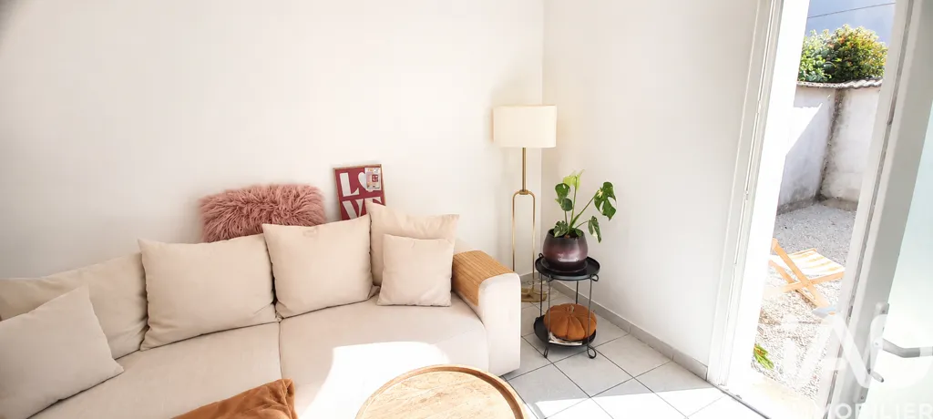 Soggiorno - Charming 3-Piece House with Patio in Beaune