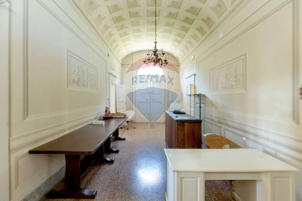 Kabinet - Historic Villa with Private Park in Valsamoggia