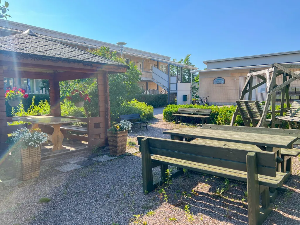 Jardin - Apartment with Private Sauna in Simonkylä