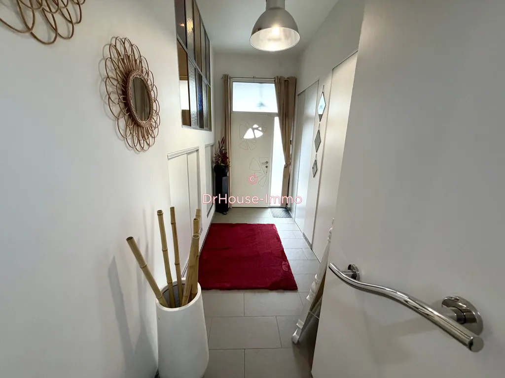 Entrée - Maison Contemporaine avec Terrasse à Objat