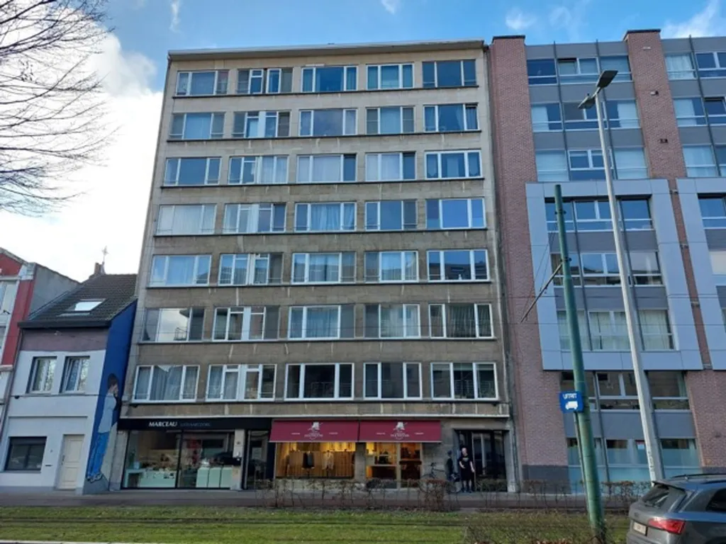 Esterno - Renovate Apartment with Park Access in Antwerp