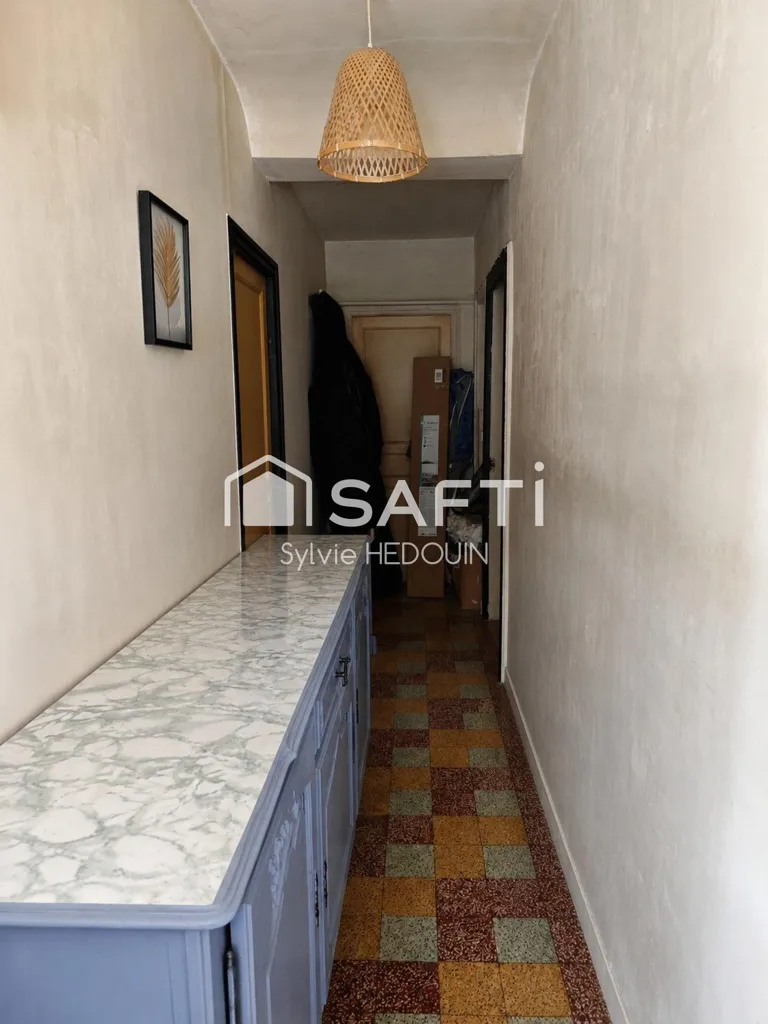 Entrée - Maison Ancienne avec Jardin à Réaménager