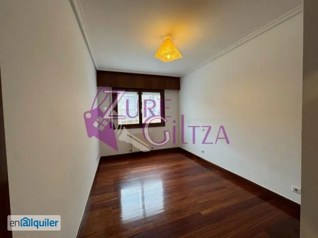 Pièces - Apartment with Garage and Lift in Durango