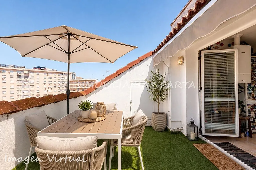 Terrasse - Charming Duplex with Terrace in City Centre