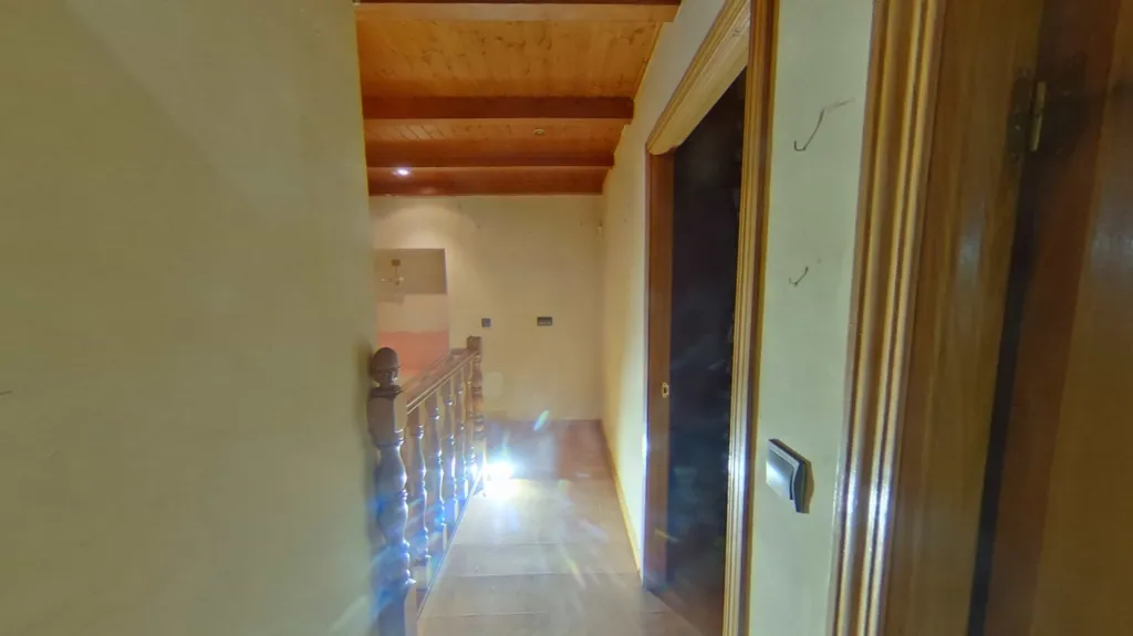 Toad - Spacious House with Garden in Huergas de Gordón