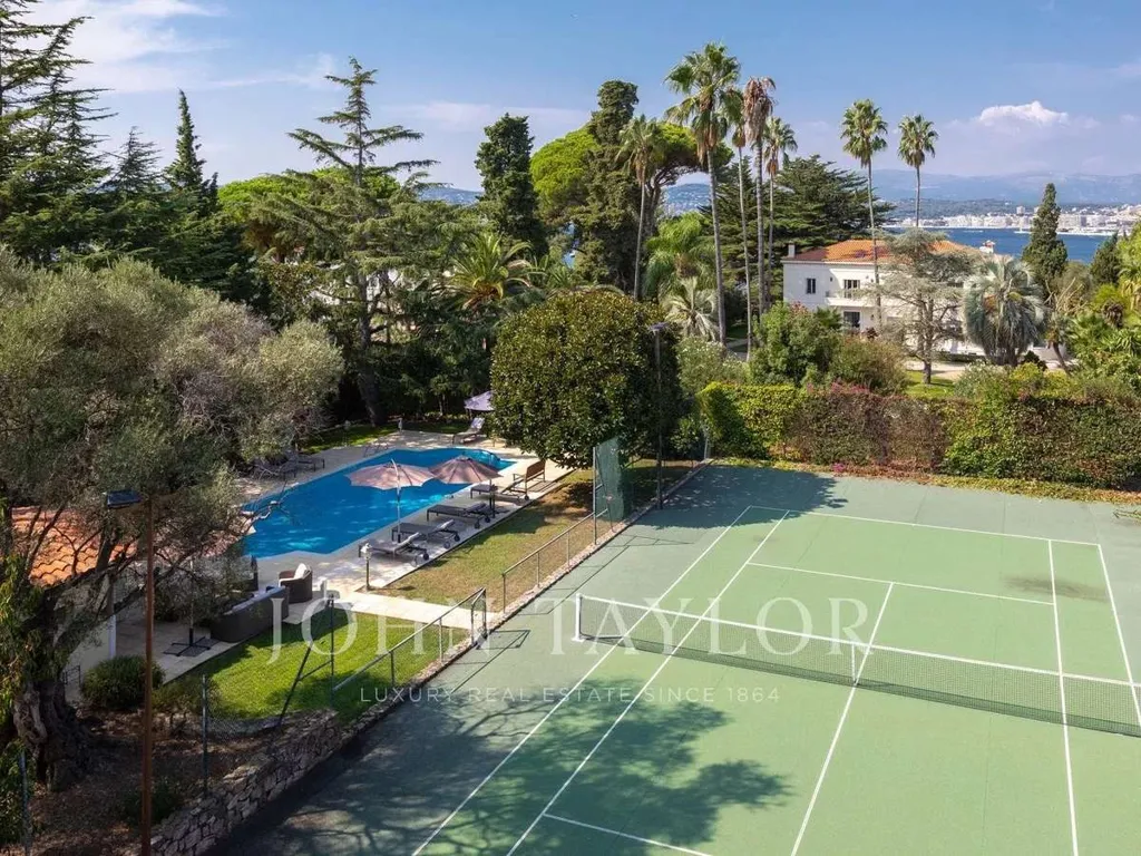 Garden - 1930s Residence with Sea View in Cap d’Antibes